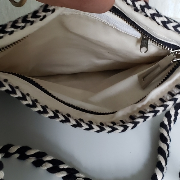 Bohomiam Stripe Print Crossbody Bag - Picture 3 of 6